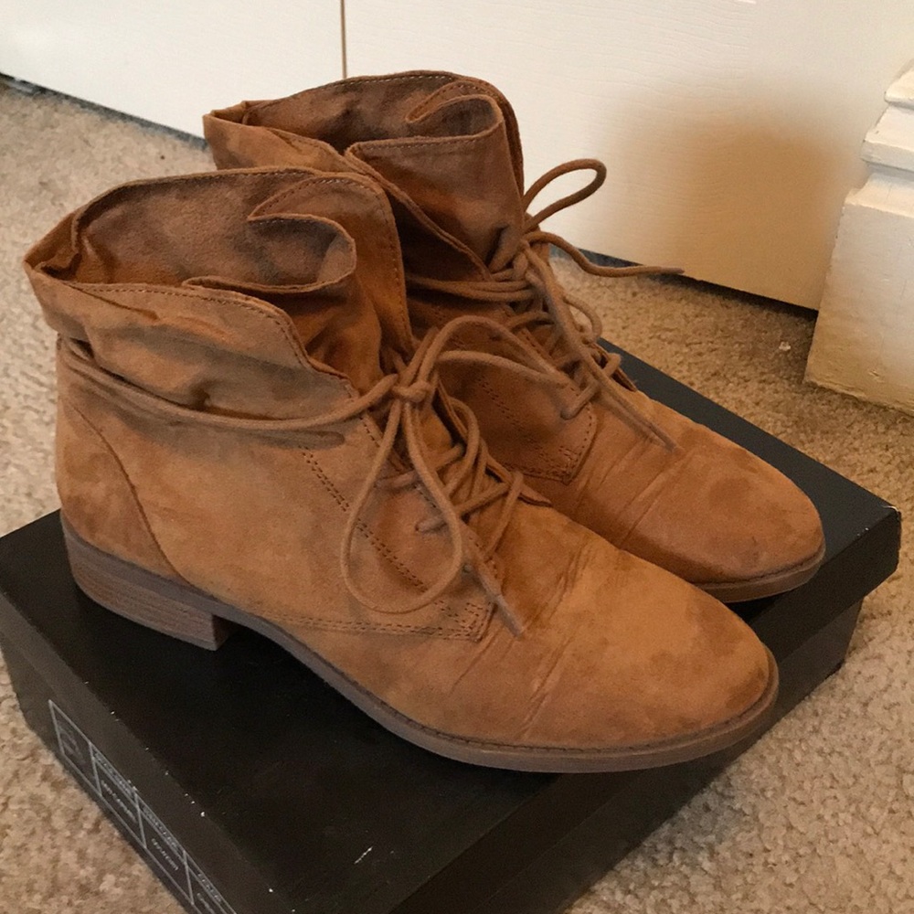 Chestnut Booties - Picture 3 of 4